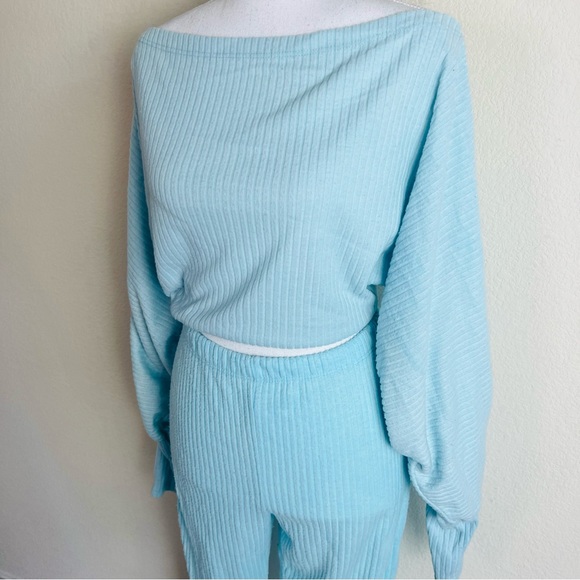 Fashion Nova Aqua Blue Ribbed Long Sleeve & Pants Set - Picture 4 of 14